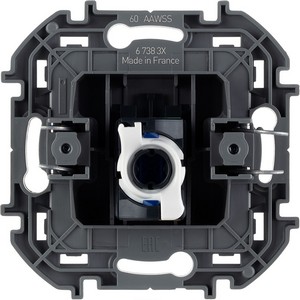 legrand информационная розетка rj45 5e UTP legrand rj45 5e 1way 2