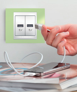 USB розетка Unica